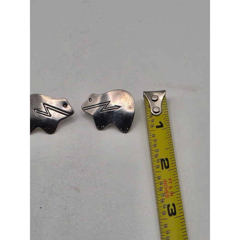 Vintage 1989 D. Justus Sterling Silver Heartline Bear Stud Earrings Southwestern